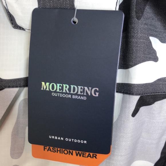 Men’s Moerdeng White Camouflage Jacket - Picture 7 of 8